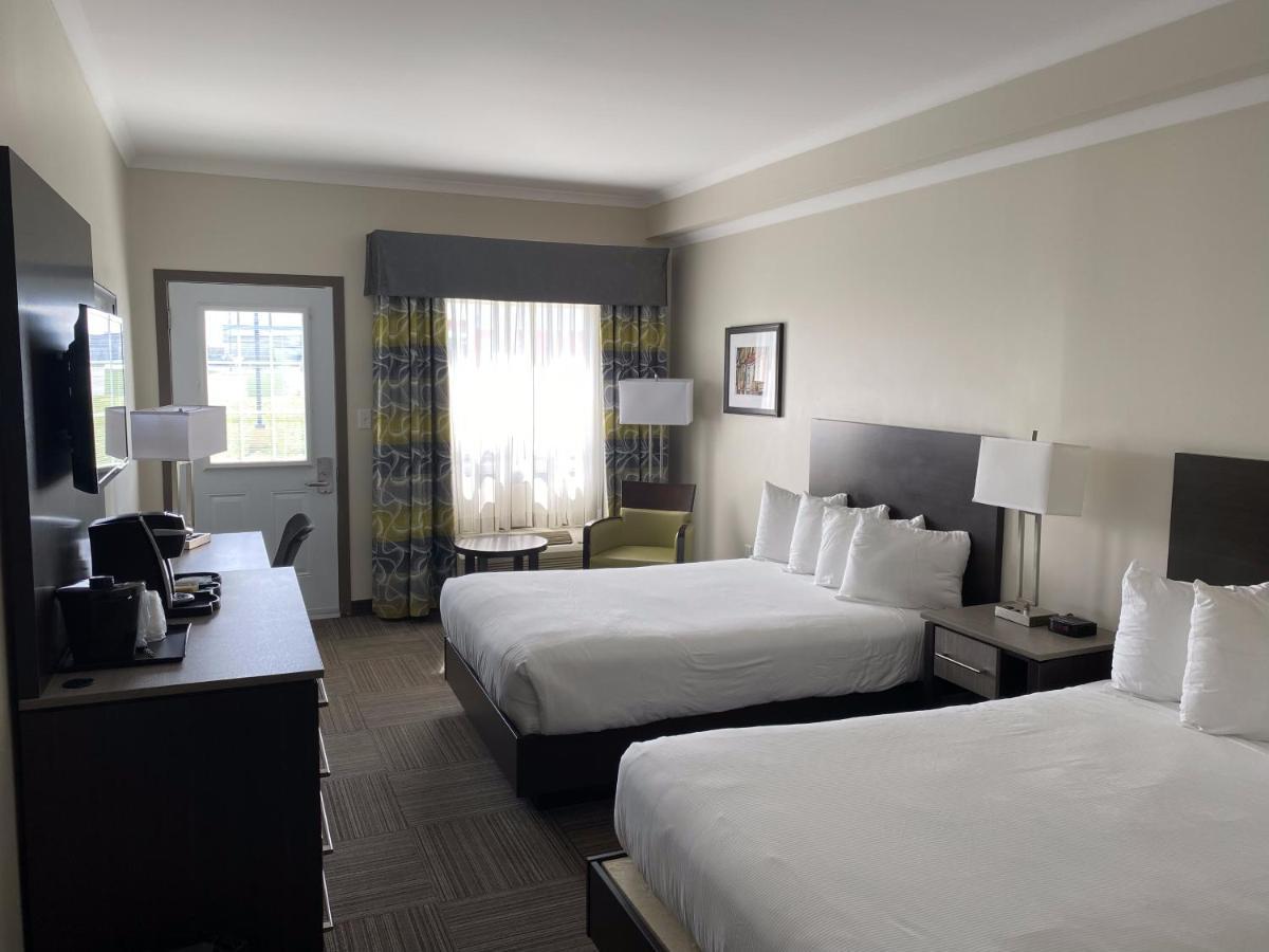 Crossroads Inn & Suites Paradise Экстерьер фото